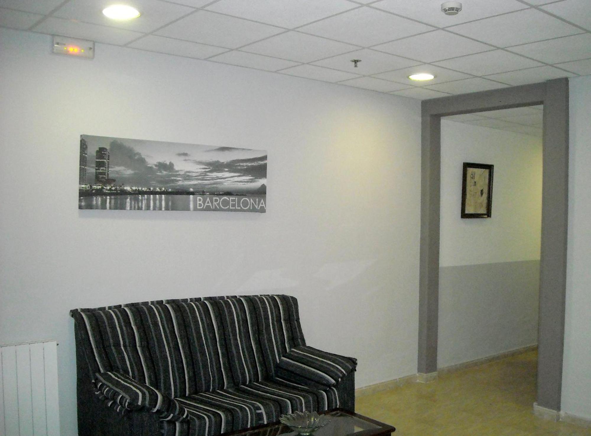 Hotel Ingles Βαρκελώνη Εξωτερικό φωτογραφία